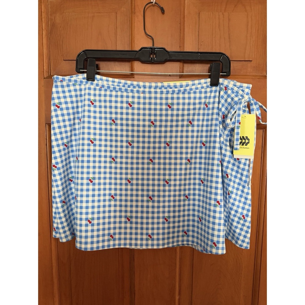 Women's All In Motion Blue Gingham Cherry Mid Rise Wrap Skort Size XL NWT